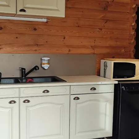 Adorable Petit Pres De La Foret Et Des Commerces